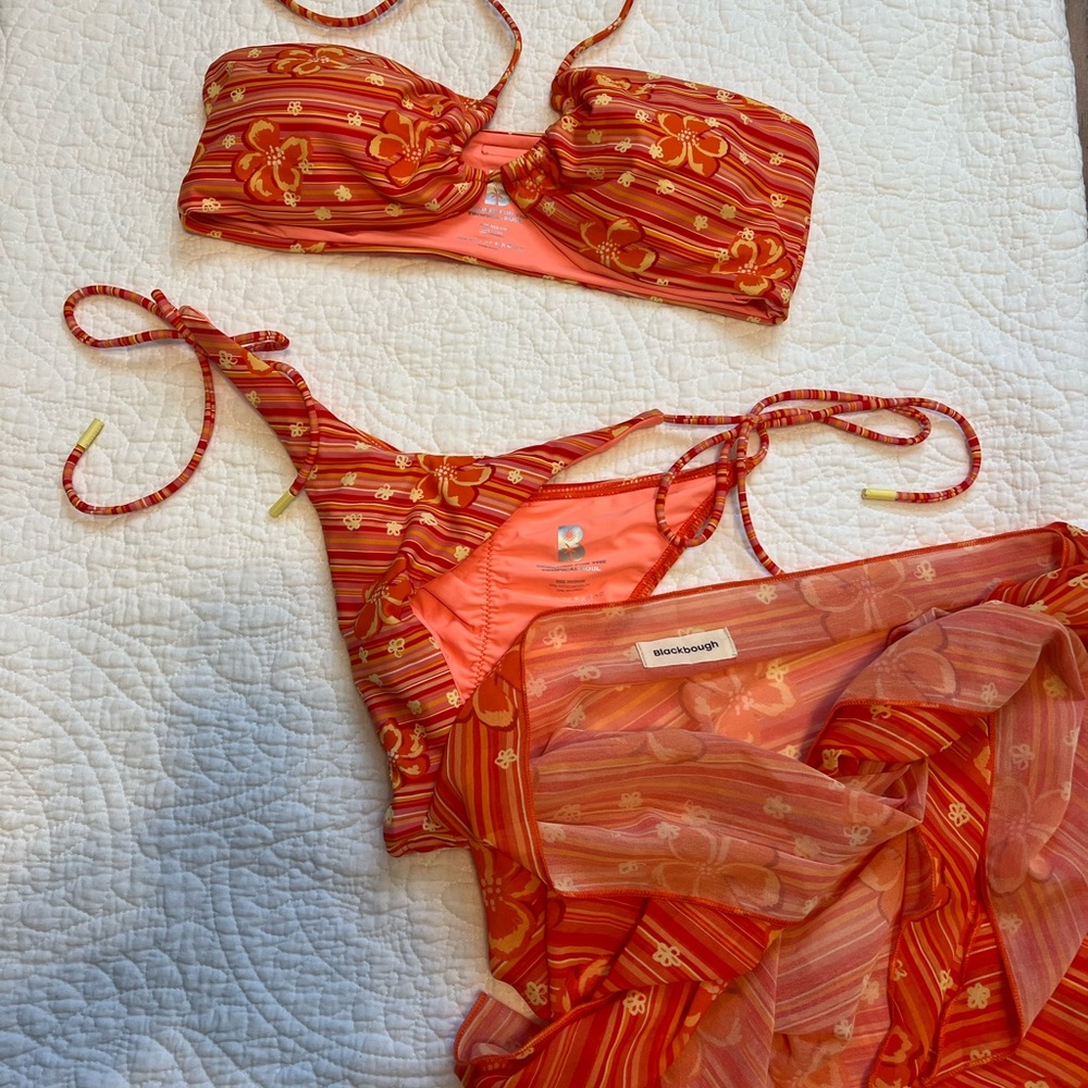 Blackbough Orange Floral Bikini - Picture 2 of 4